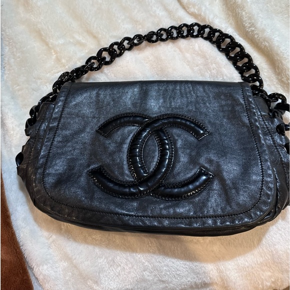 Barley used Chanel - Picture 1 of 4